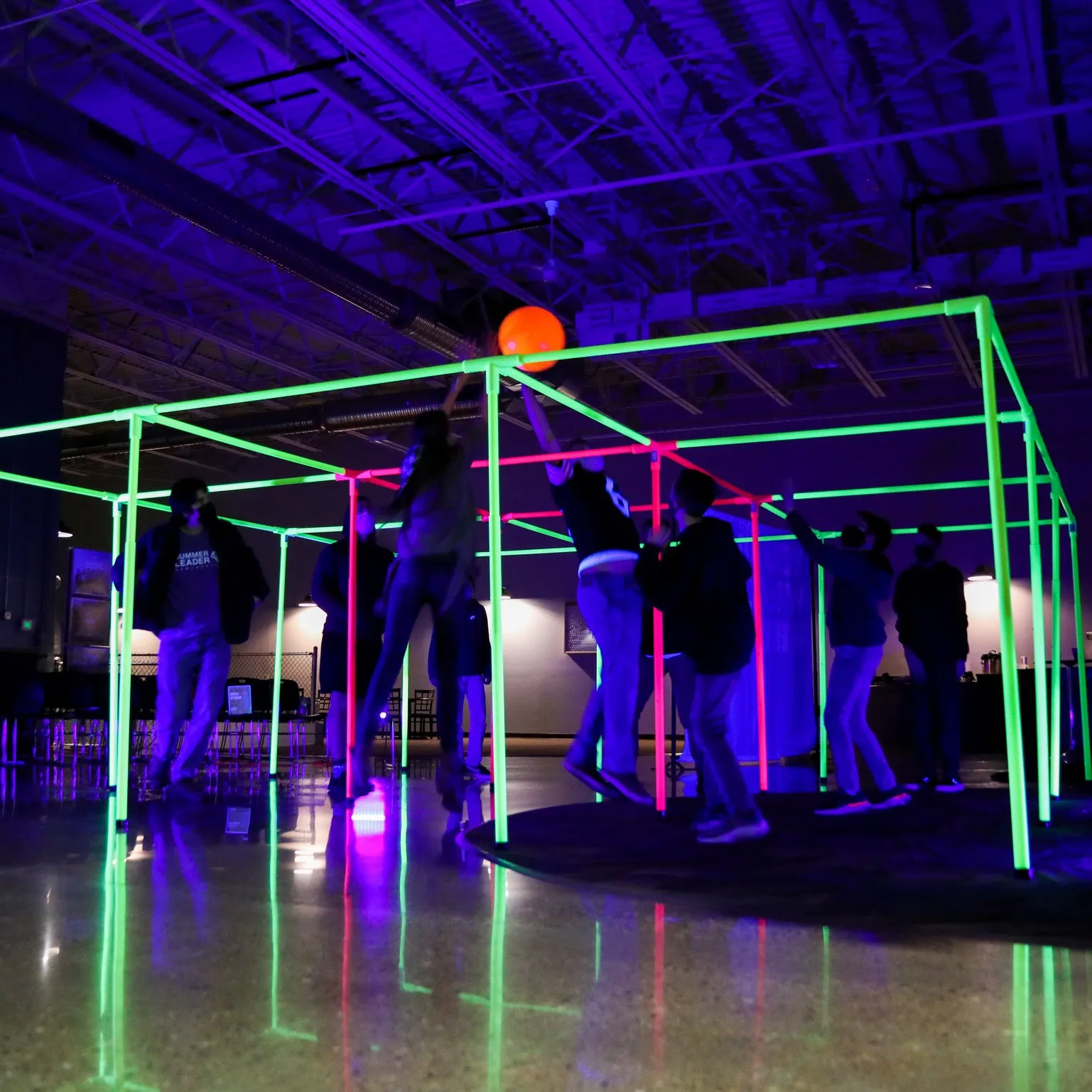 9 Square in the Air: Neon Game