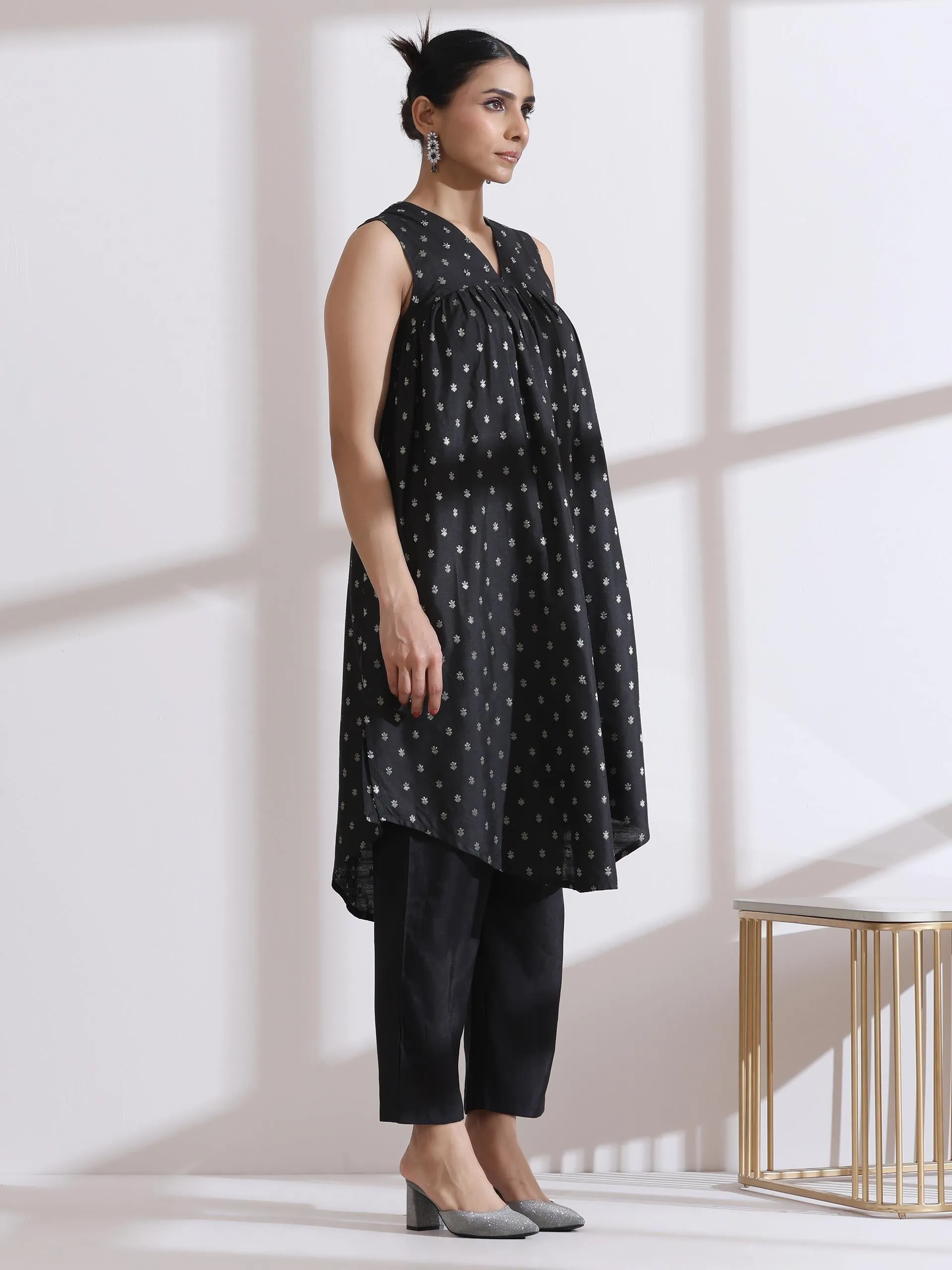 Black Banarasi Silk Woven Sleeveless Kurta With Sequins And Black Pant