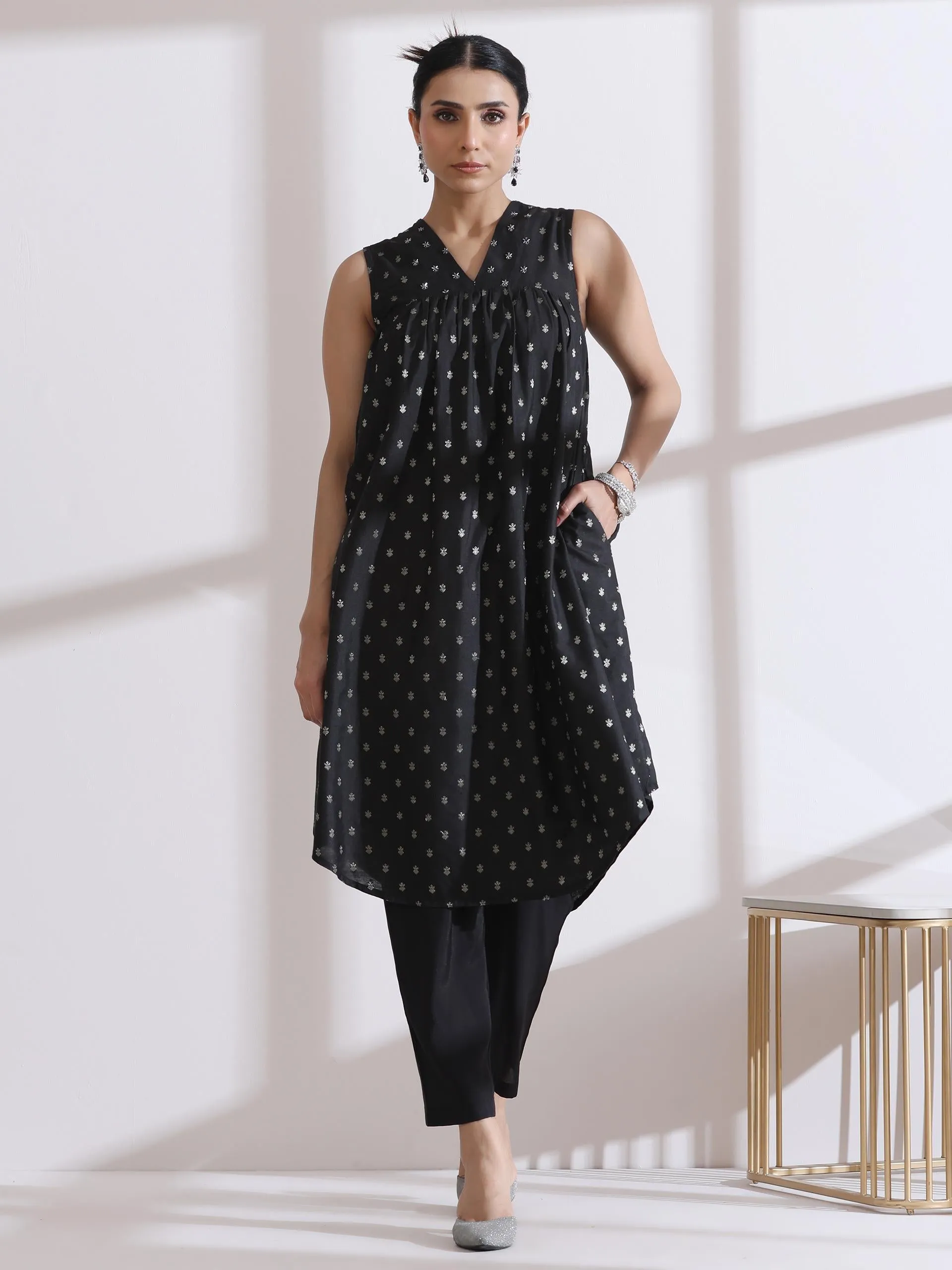 Black Banarasi Silk Woven Sleeveless Kurta With Sequins And Black Pant