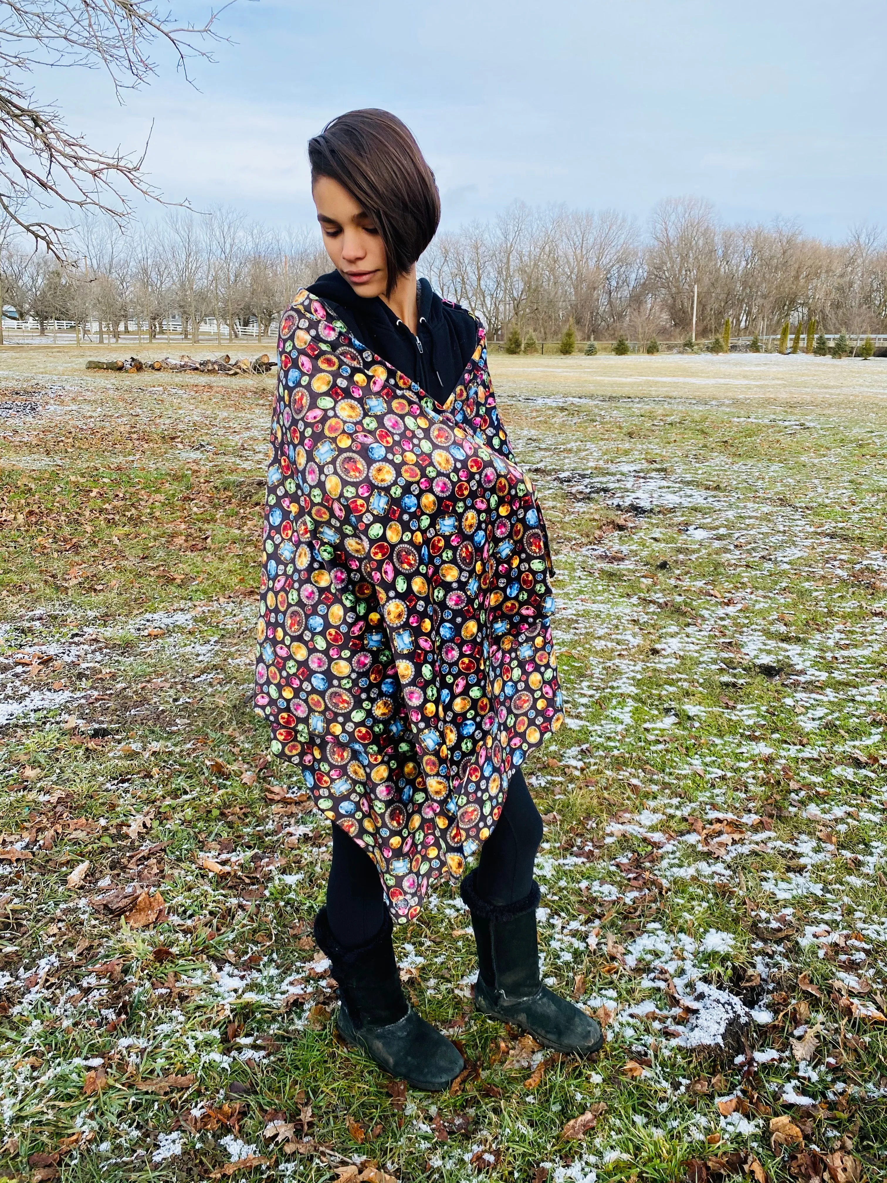 BLANKETS/SHAWL