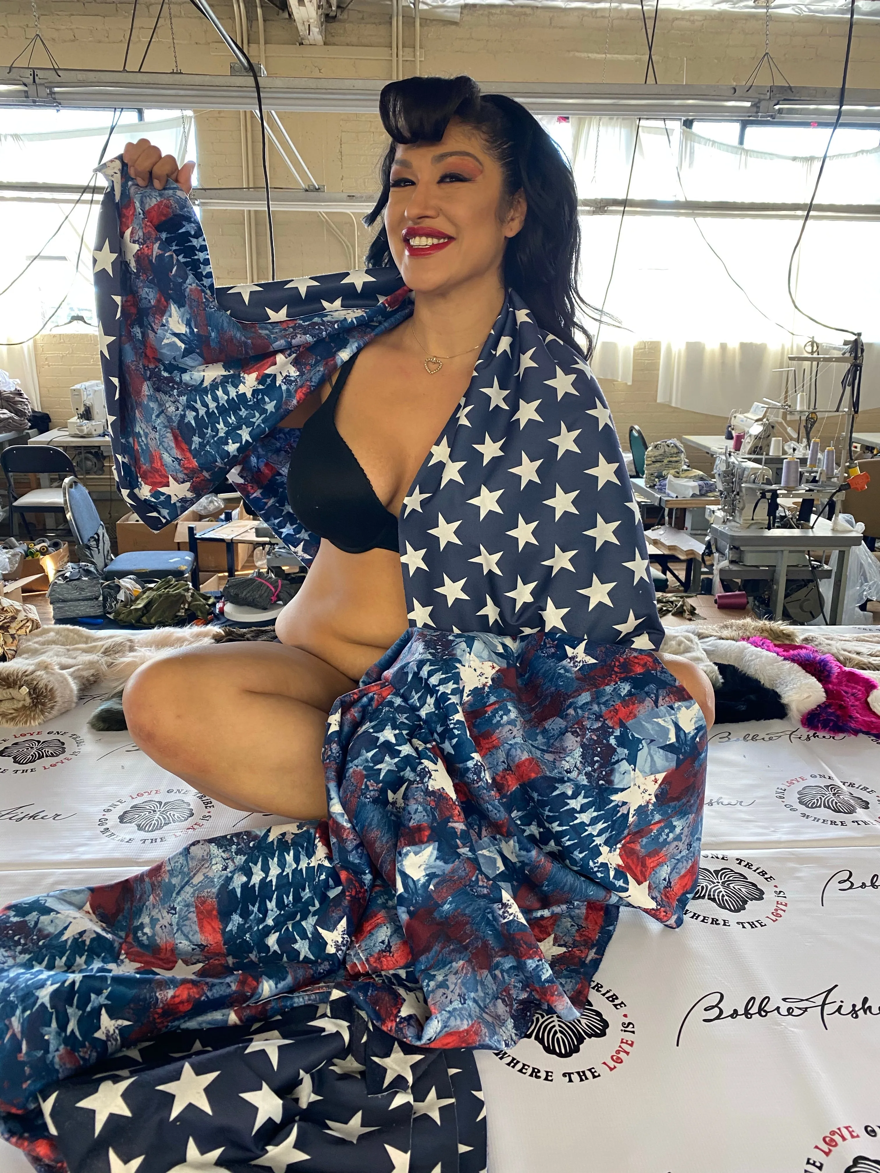 BLANKETS/SHAWL