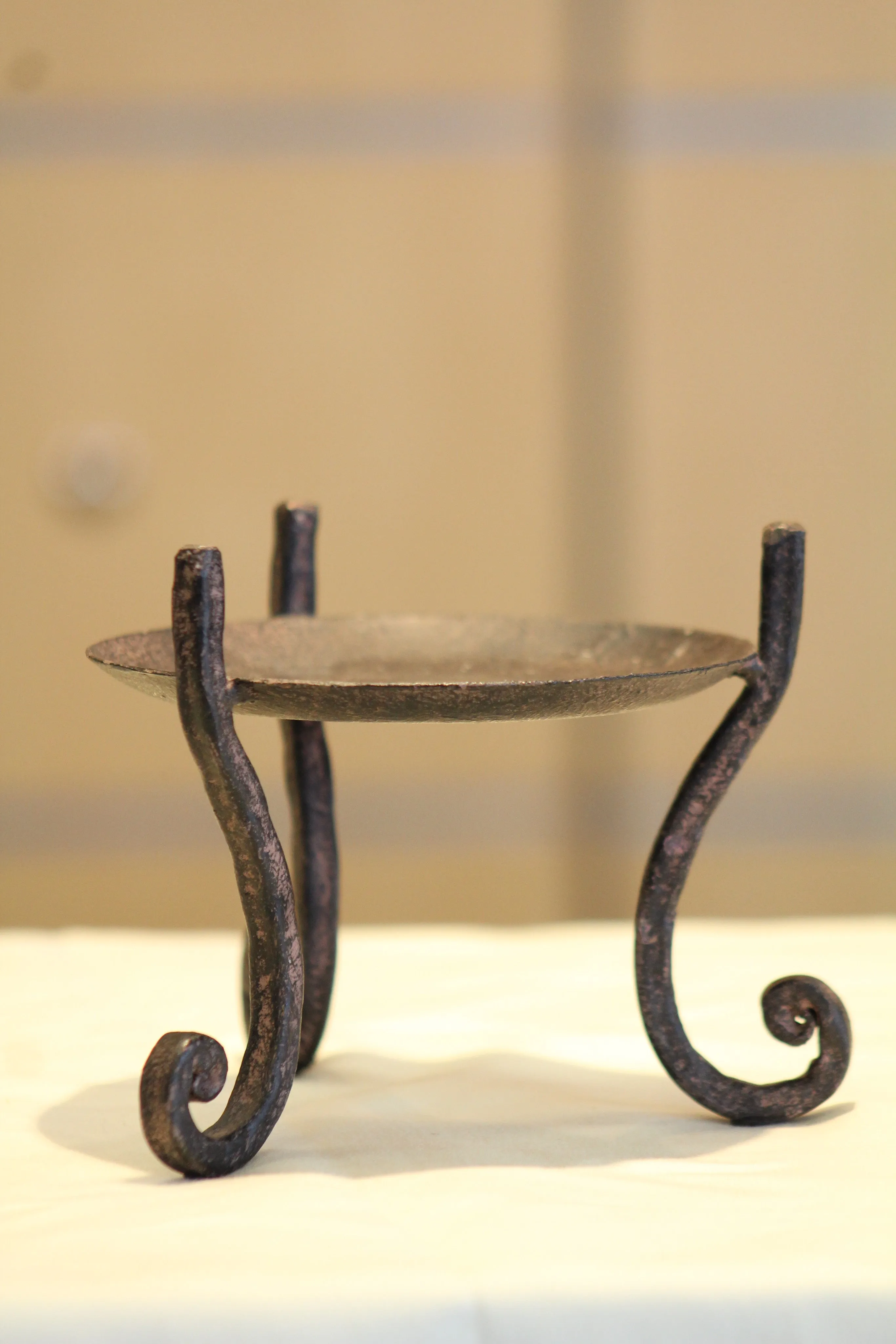 Candle Holder | Medium Metal Candle Holder