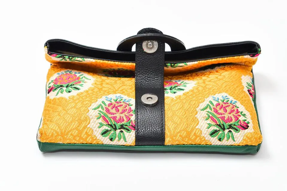 Casablanca Foldover Clutch - Black /Green
