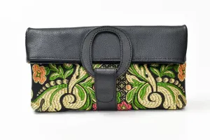 Casablanca Foldover Clutch - Black