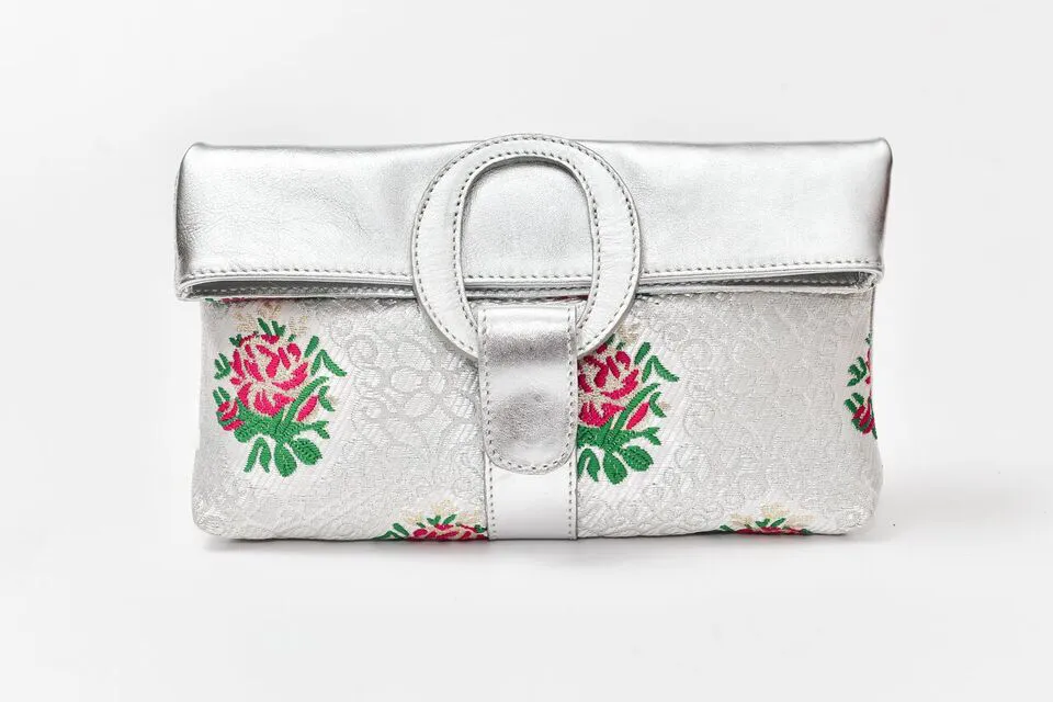 Casablanca Foldover Clutch - Silver