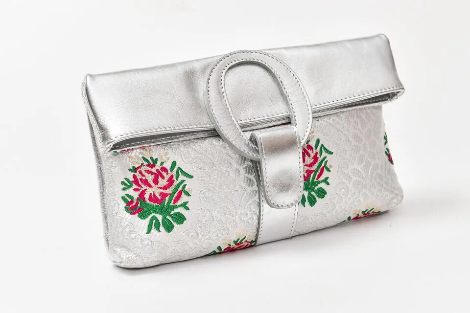 Casablanca Foldover Clutch - Silver