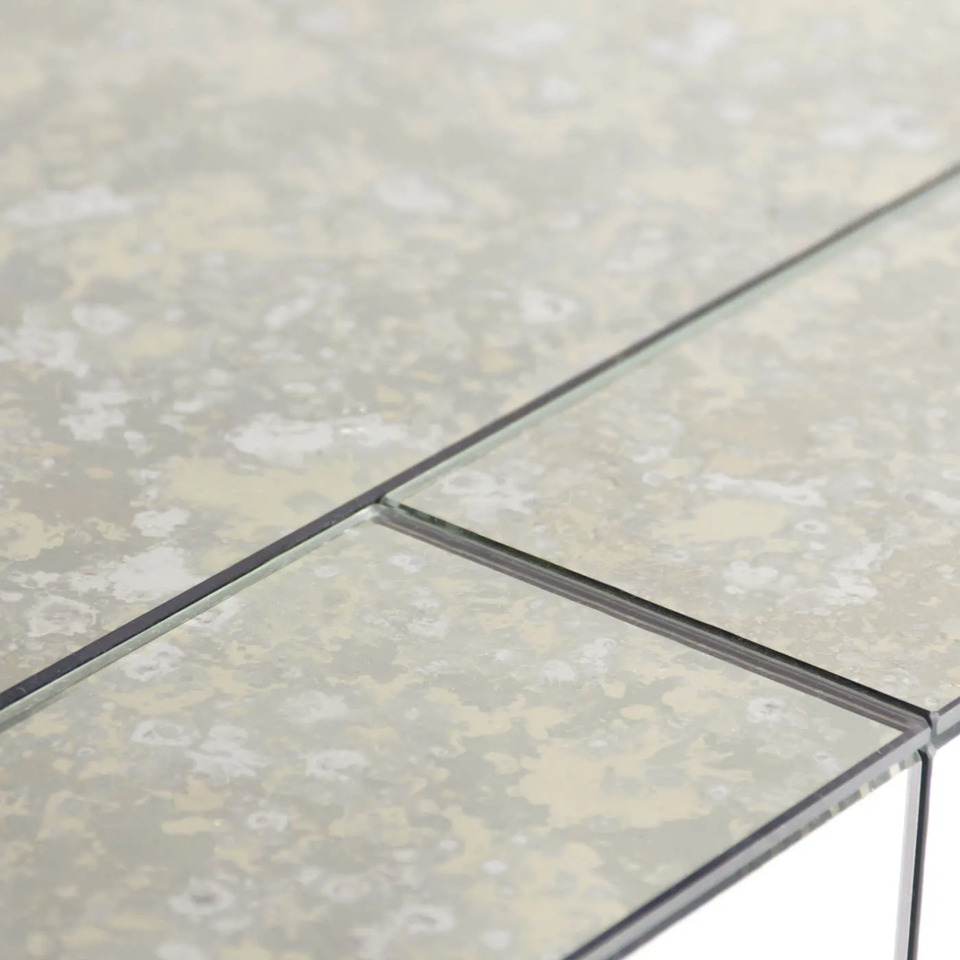 Delphine Desk - Jonathan Adler