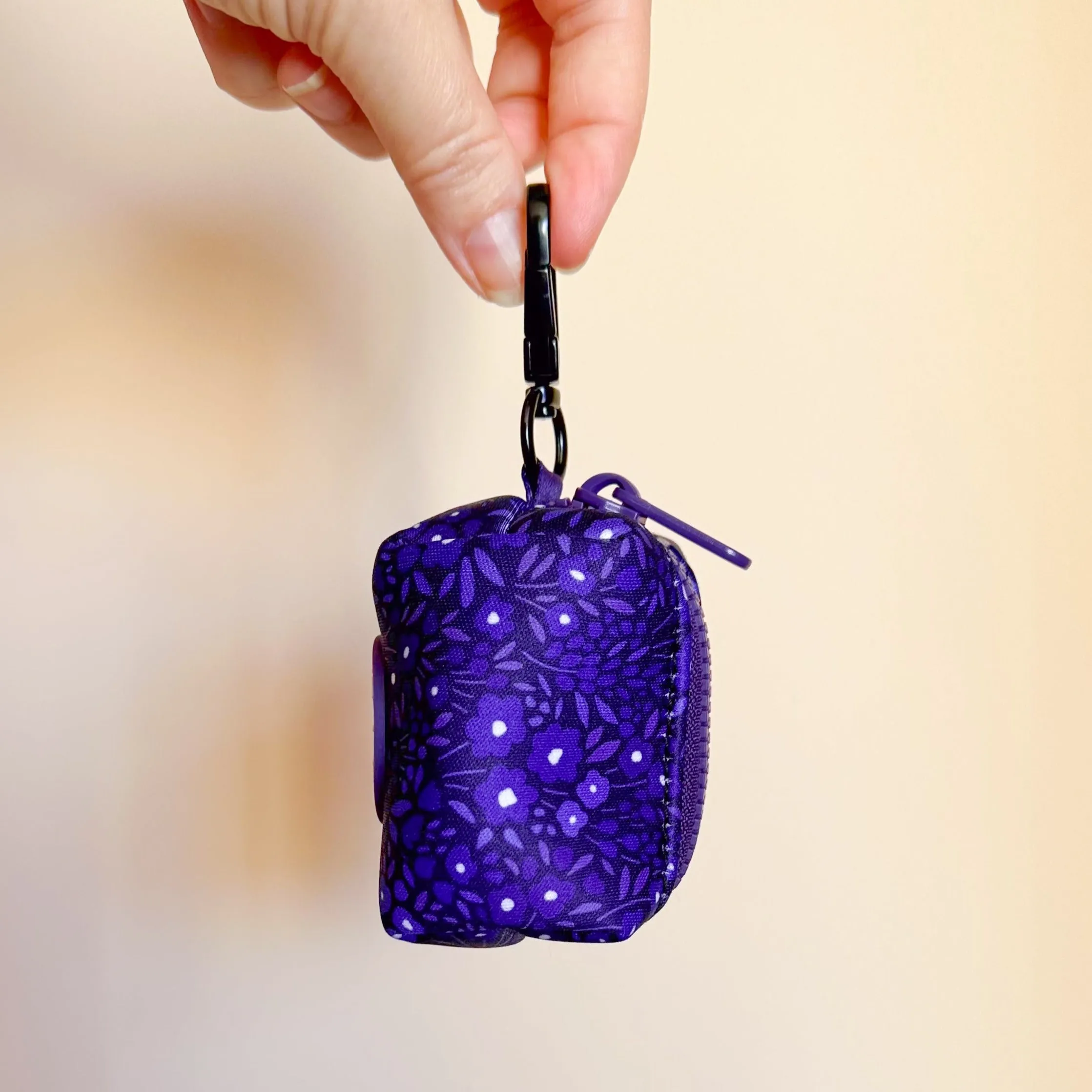 Dog Poop Bag Holder: Notting Hill Blackberry