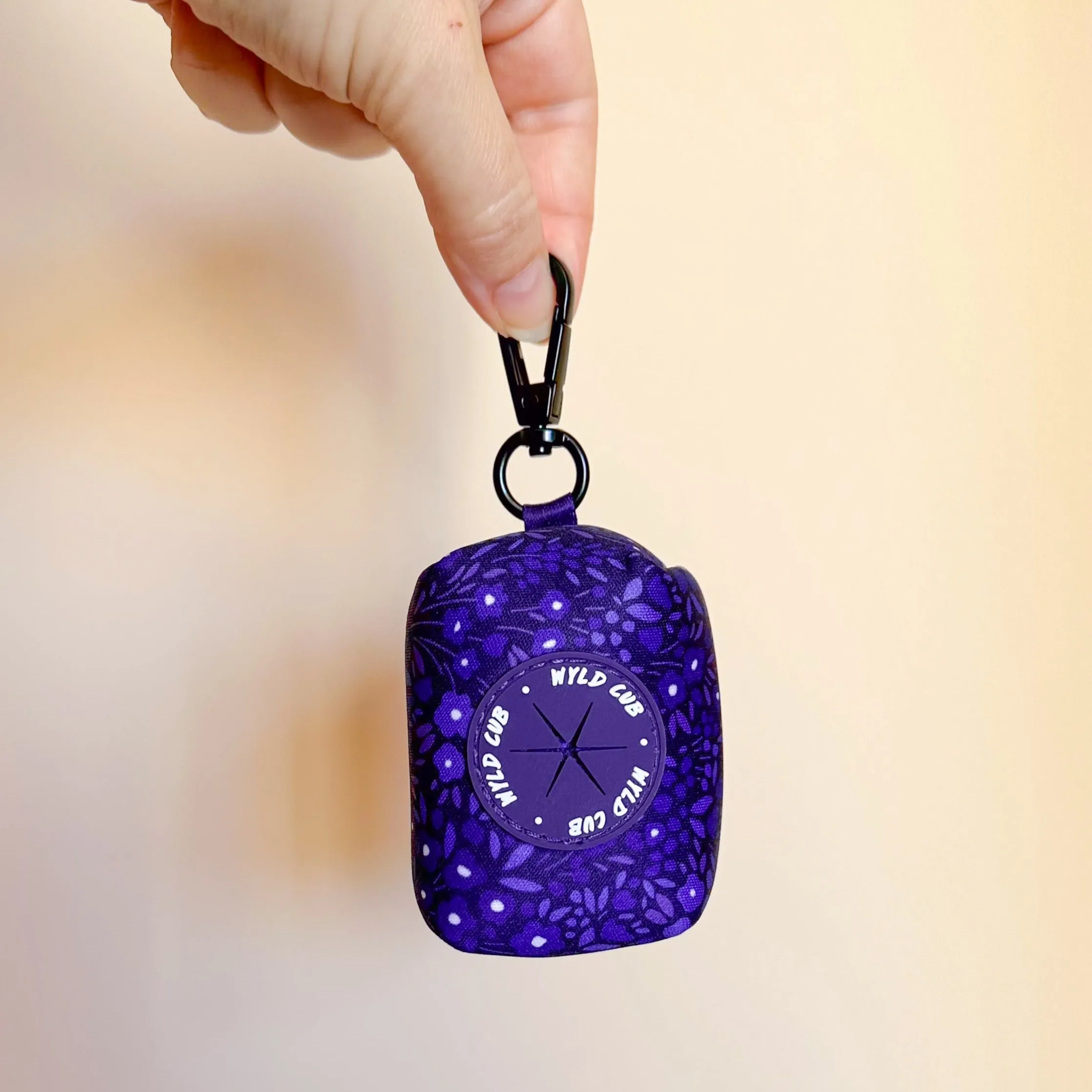 Dog Poop Bag Holder: Notting Hill Blackberry