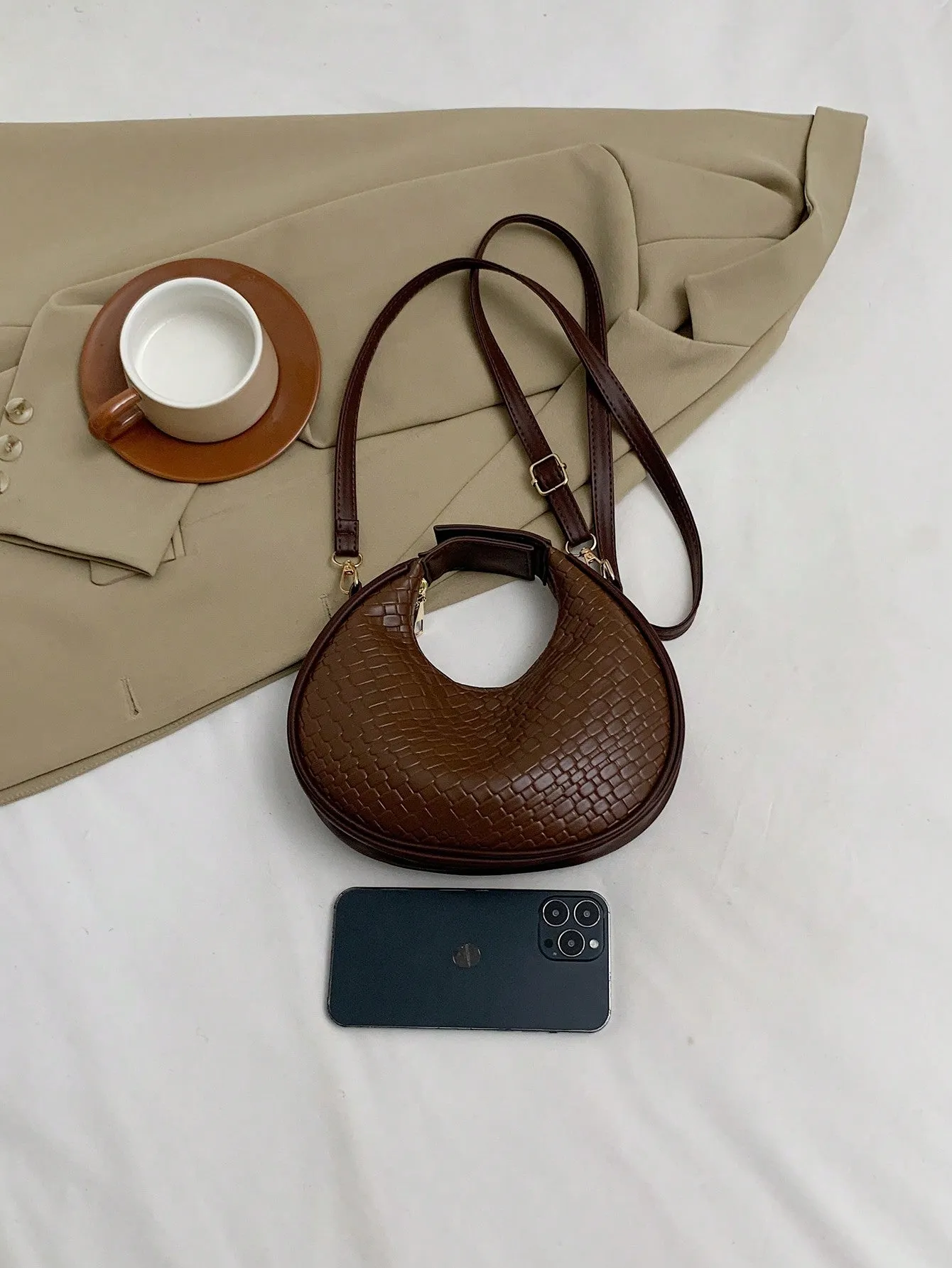 Durable And Stylish Single Shoulder Bag