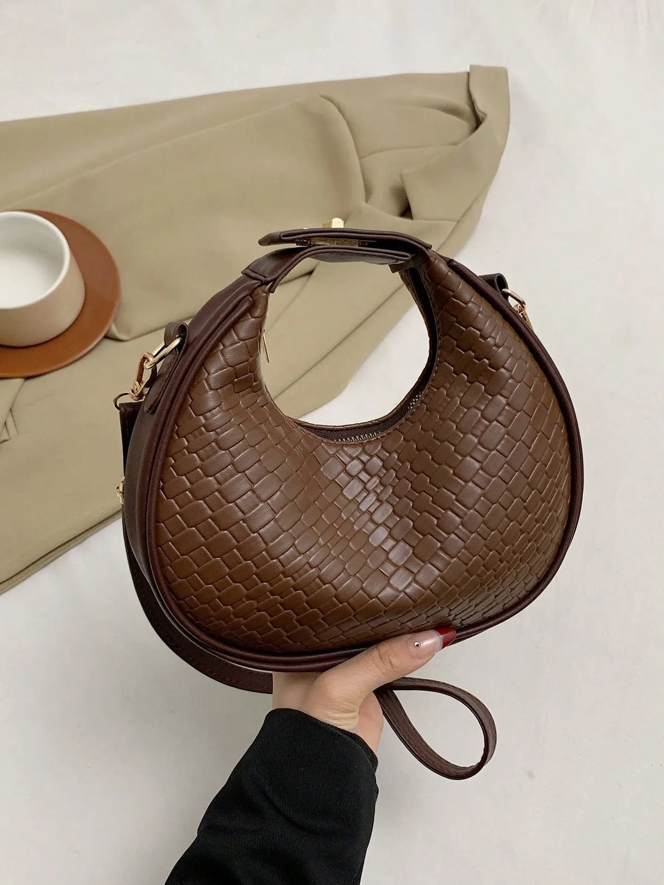 Durable And Stylish Single Shoulder Bag