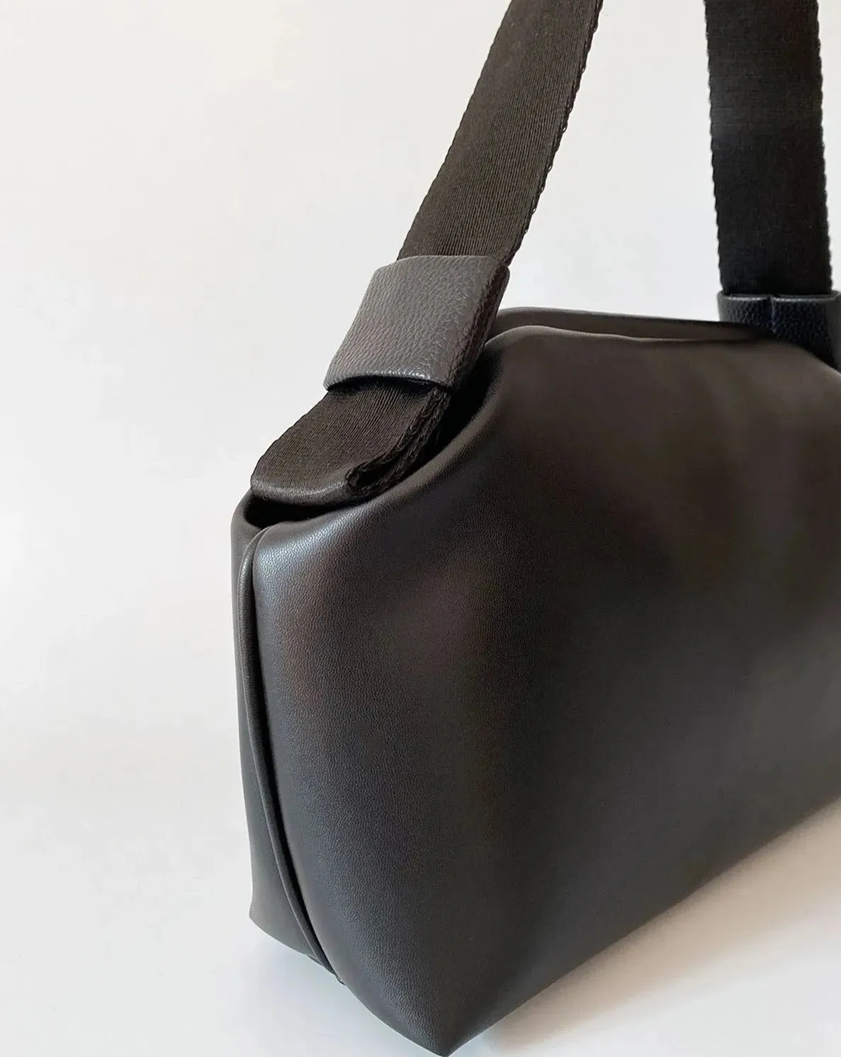 Elegant Black Faux Leather Handbag - Versatile Design with Removable Handle