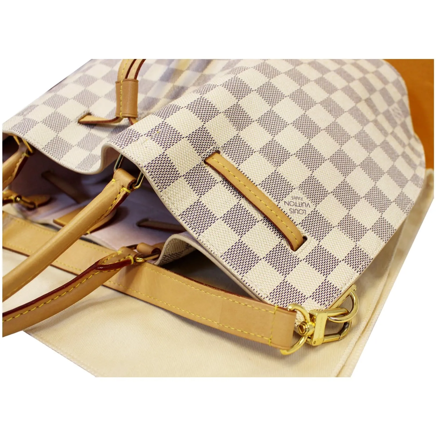 LOUIS VUITTON Girolata Damier Azur Shoulder Bag