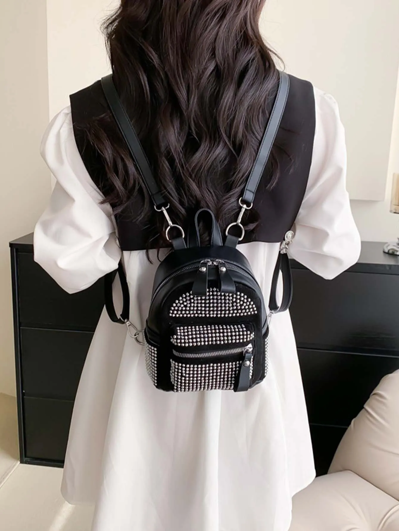 Mini Rhinestone & Faux Pearl Decor Chain Backpack- FD ⚡