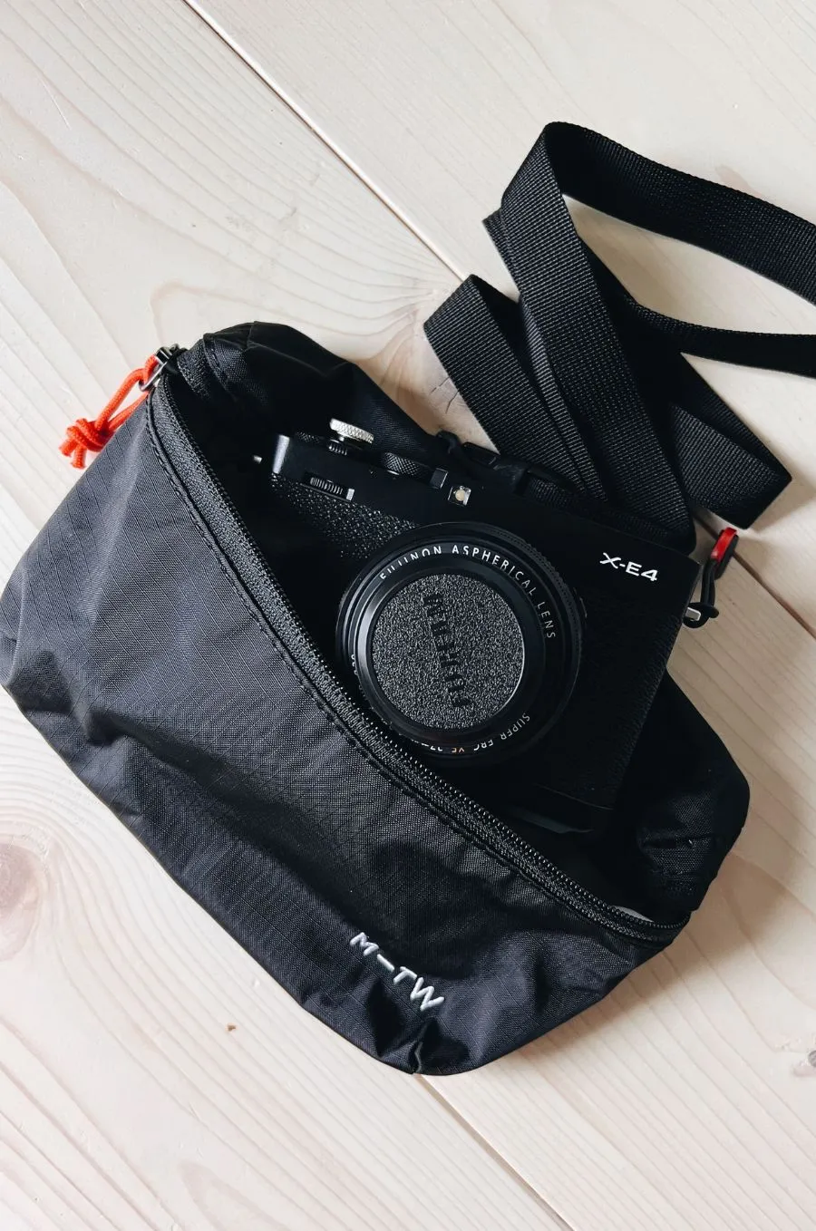 Moment Mini Sling Camera Bag