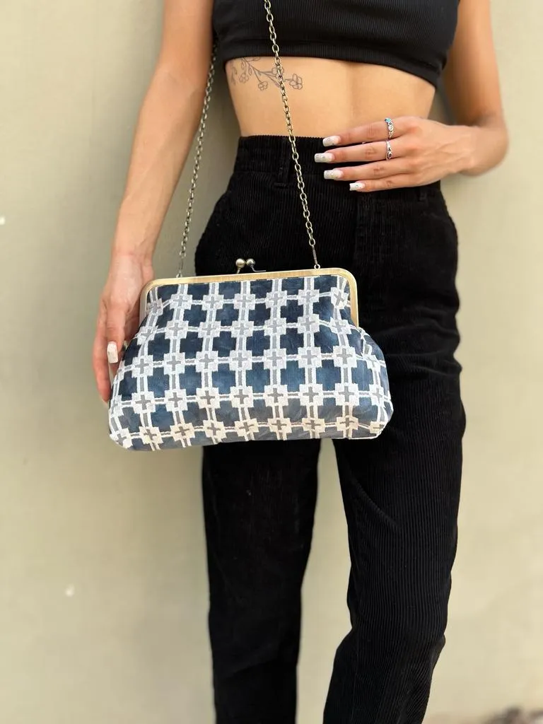Retro Valerie Side Bag