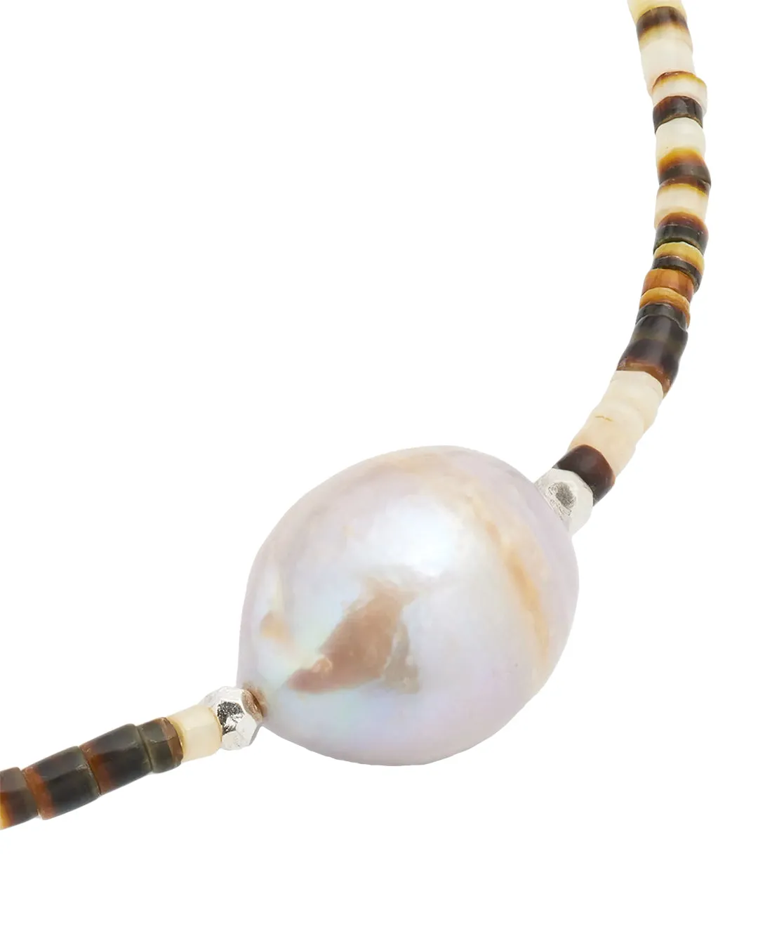 Shell Beaded Necklace with Freshwater Pearl