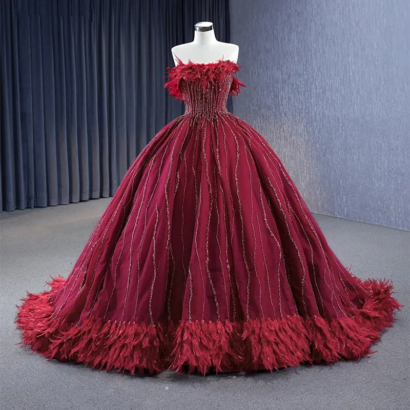 Stylish Evening Party Dresses Feather Off-the-shoulder Beading Ball Gown