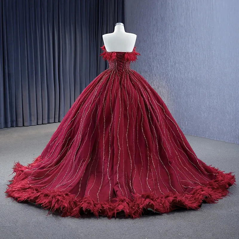 Stylish Evening Party Dresses Feather Off-the-shoulder Beading Ball Gown