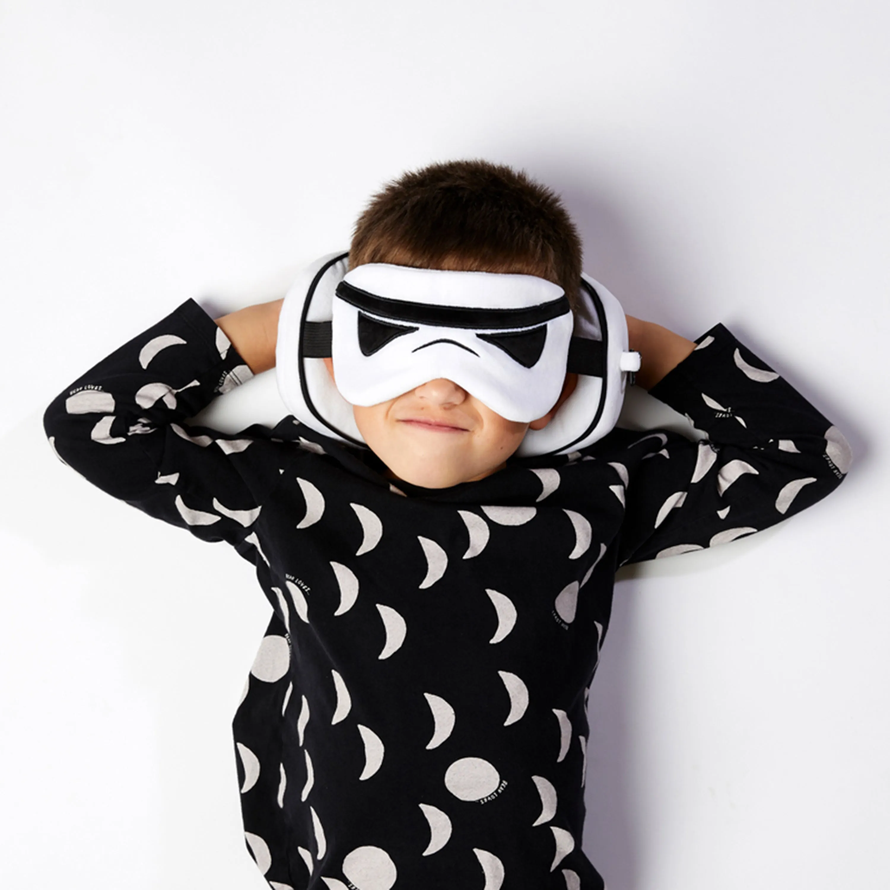 The Original Stormtrooper Relaxeazzz Plush Round Travel Pillow & Eye Mask Set